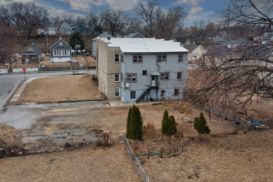 More Photos Of 2608 Rees St, Omaha Apartments For Sale
