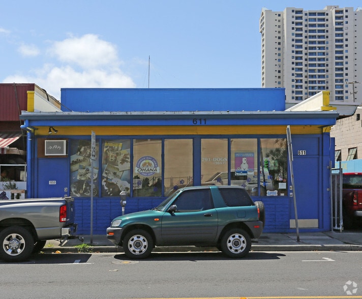 More Photos Of 611 Cooke St, Honolulu Storefront For Sale