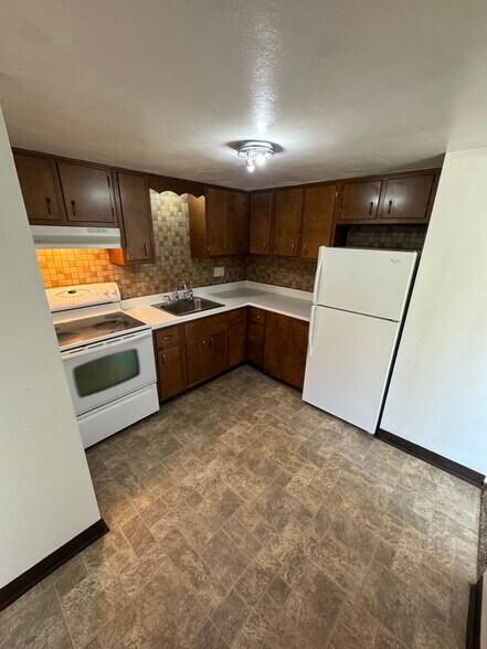 More Photos Of 579 Dawson Ave, Pittsburgh Apartments For Sale