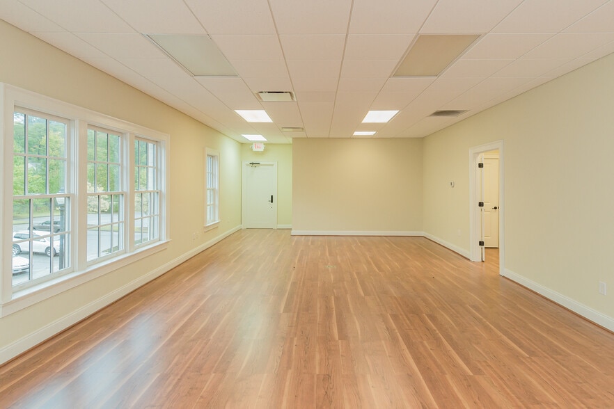 More Photos Of 1121 Edenton St, Birmingham Office For Lease