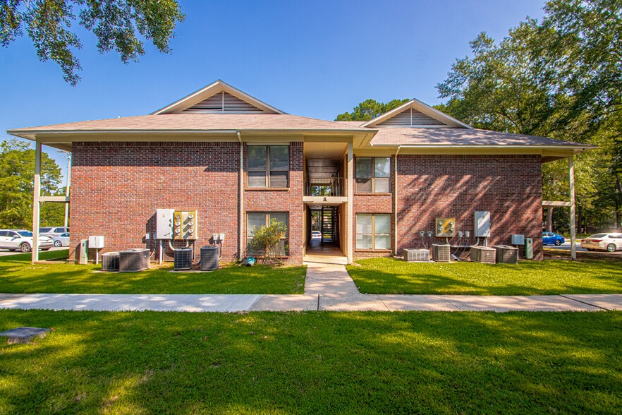 More Photos Of 1810 Bishop Rd, Bryant Apartments For Sale