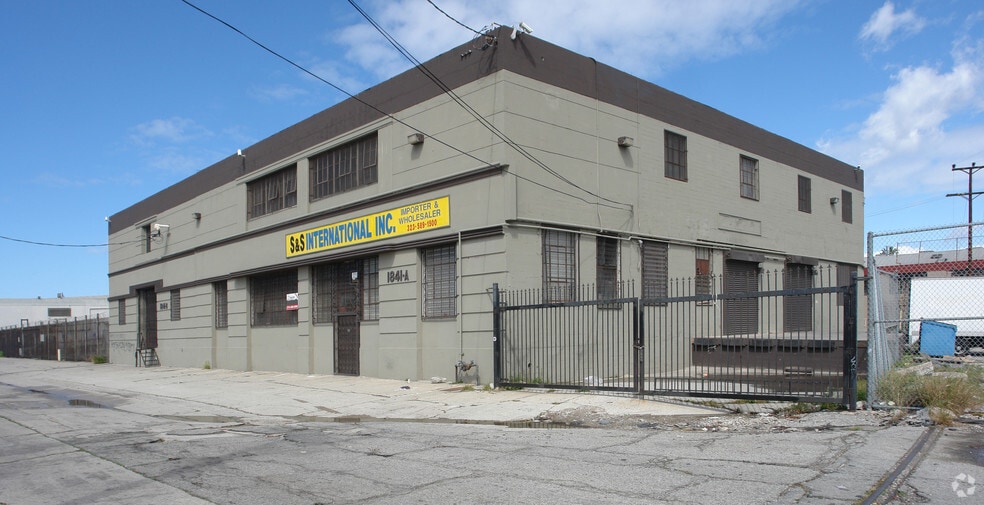 More Photos Of 1841 E 50th St, Los Angeles Manufacturing For Sale