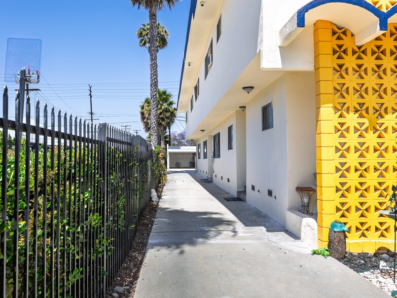More Photos Of 11545 Gale Ave, Hawthorne Apartments For Sale