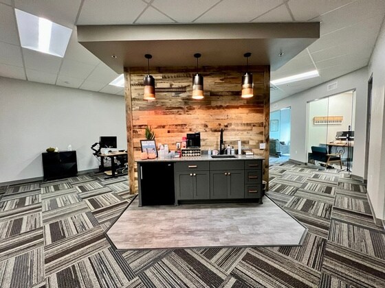 More Photos Of 5901 NW 63rd Ter, Kansas City Apartments For Lease