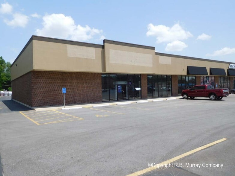 More Photos Of 2336-2350 S Campbell Ave, Springfield General Retail For Lease