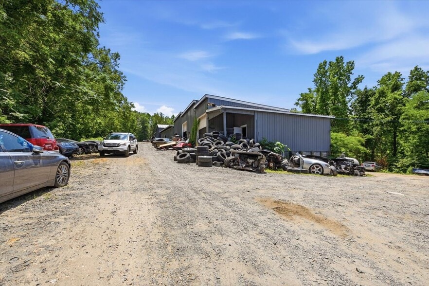 More Photos Of 6269 Caledon Rd, King George Auto Salvage Facility For Sale
