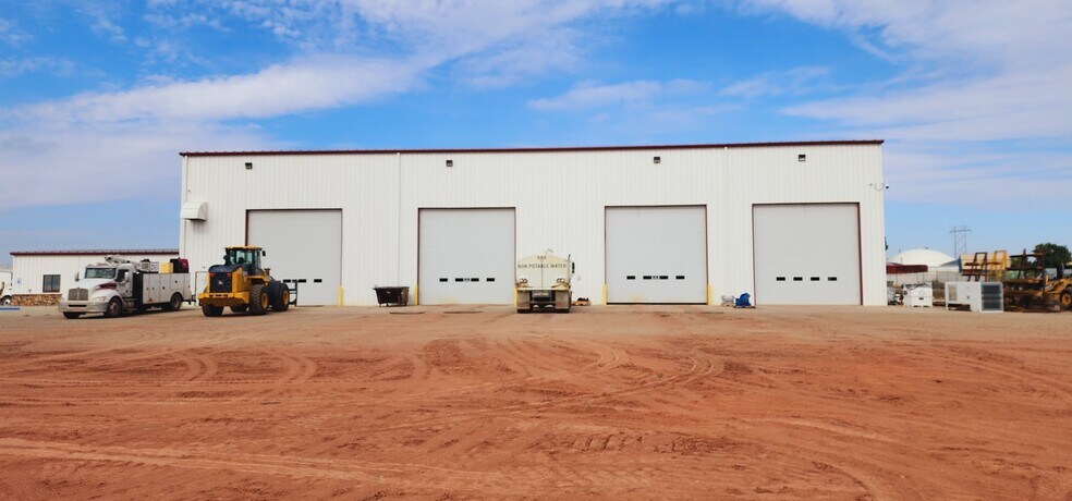 More Photos Of 860 35th Ave E, Dickinson Warehouse For Sale