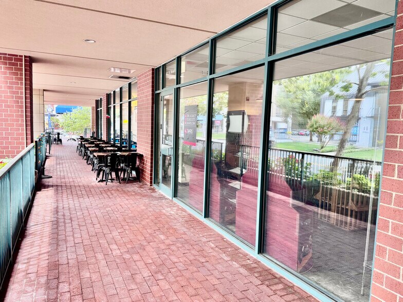 More Photos Of 502 W Broad St, Falls Church Apartments For Lease