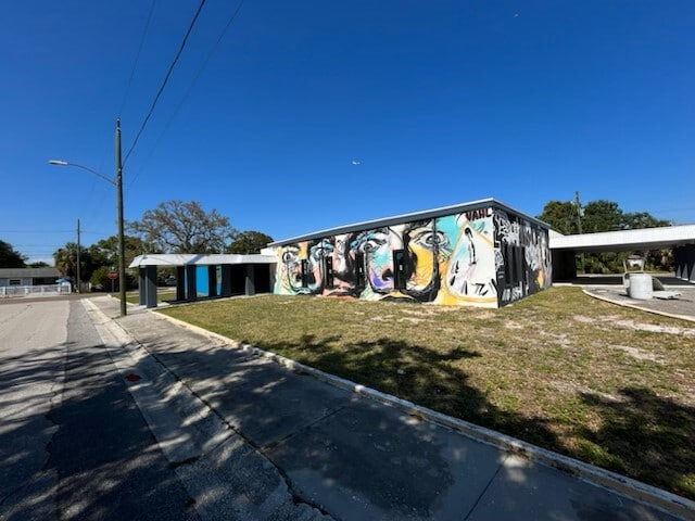 More Photos Of 1940 7th Ave S, Saint Petersburg Medical For Sale