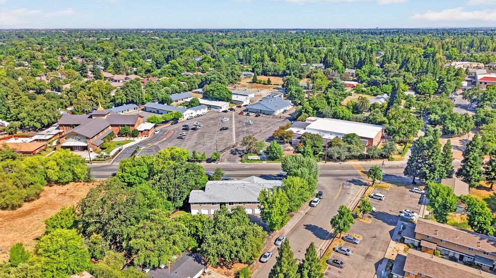 More Photos Of 7856 Old Auburn Rd, Citrus Heights Apartments For Sale