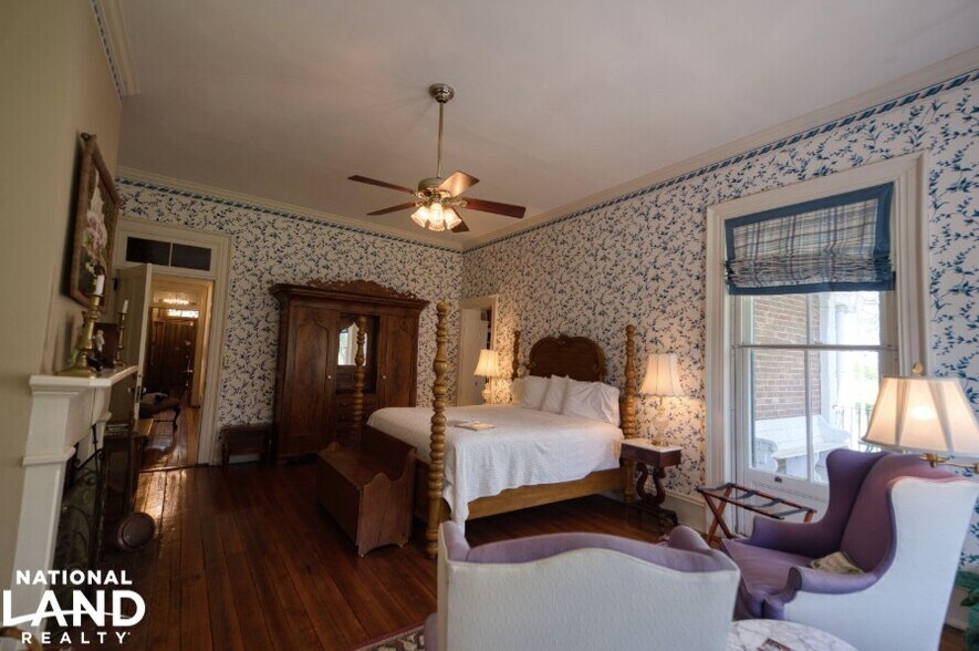 More Photos Of 5189 Rockwood Rd, Dublin Lodge Meeting Hall For Sale