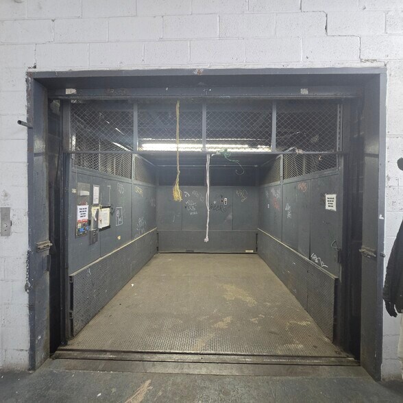 More Photos Of 544-560 Park Ave, Brooklyn Manufacturing For Lease