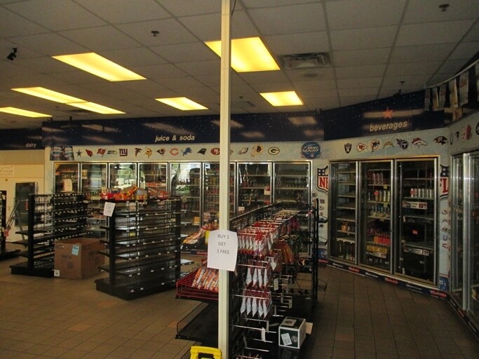 More Photos Of 805 N McQueen Rd, Gilbert Service Station For Lease