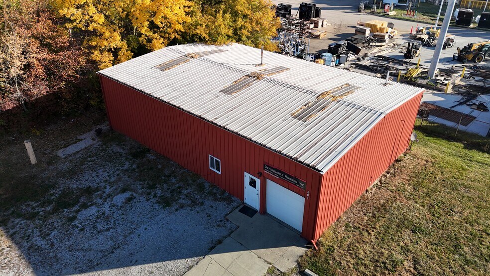 More Photos Of , Lafayette Industrial For Sale