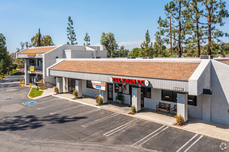 More Photos Of 25411-25435 Trabuco Rd, Lake Forest Unknown For Lease