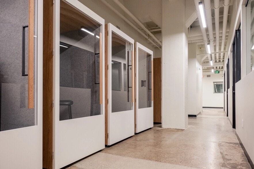More Photos Of 1060 N Capitol Ave, Indianapolis Coworking Space