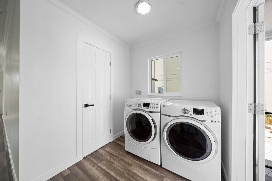 More Photos Of 3515 W Commonwealth, Fullerton Multifamily For Sale