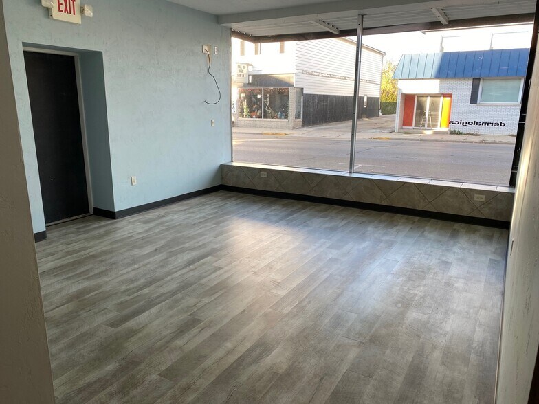 More Photos Of 110 S Main St, Brillion Storefront Retail Office For Sale