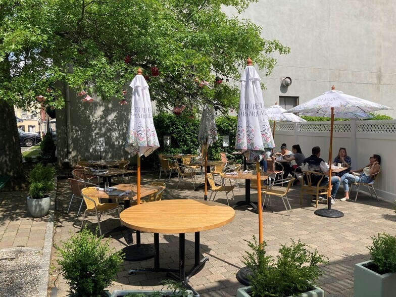 More Photos Of 18-22 Elm Pl, Rye Office For Lease