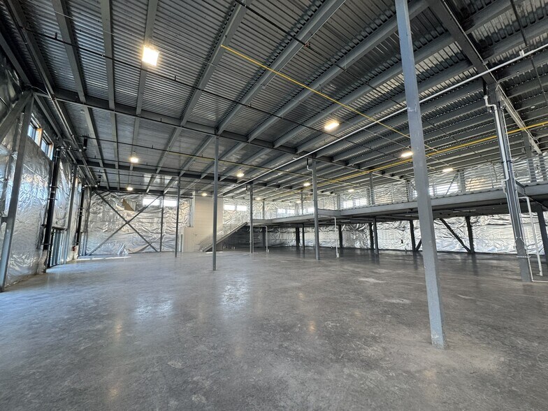 More Photos Of 11140 Broomfield Ln, Broomfield Research And Development For Lease