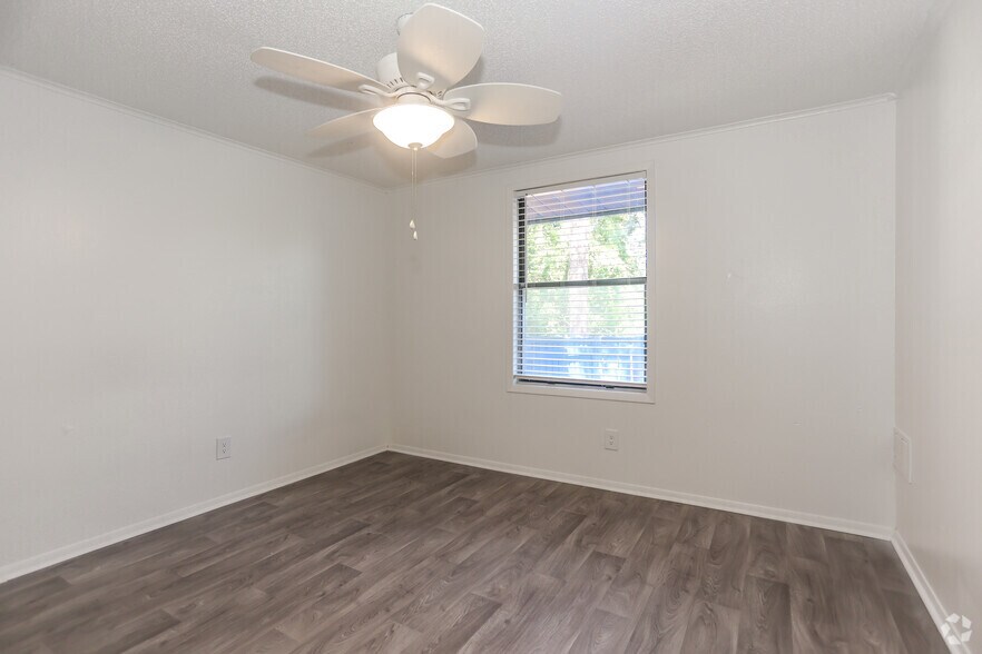 More Photos Of 4990 North Ln, Orlando Apartments For Sale