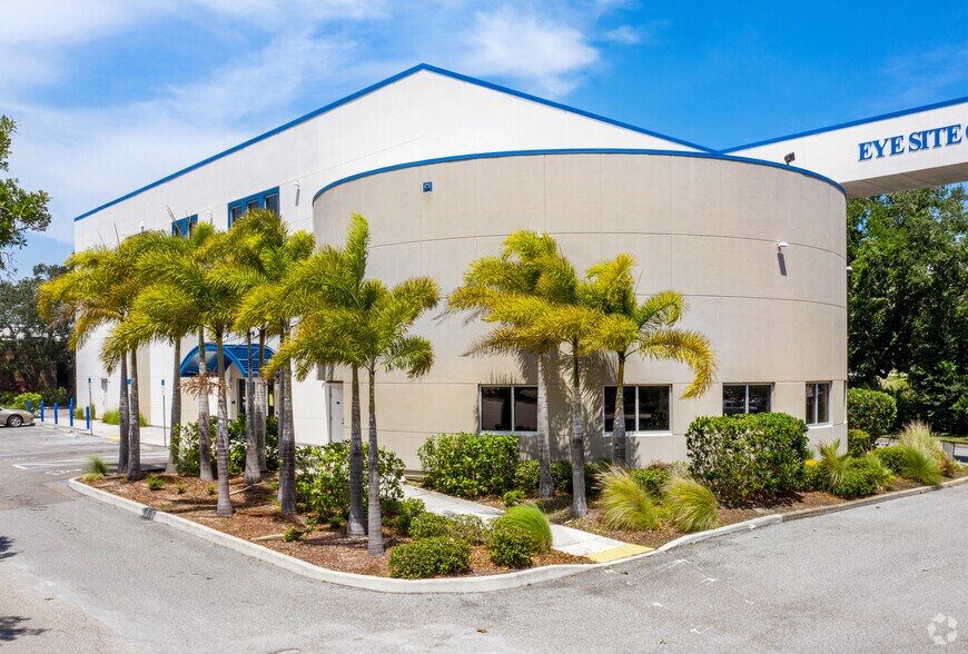 Primary Photo Of 2560 Gulf to Bay Blvd, Clearwater Office For Lease