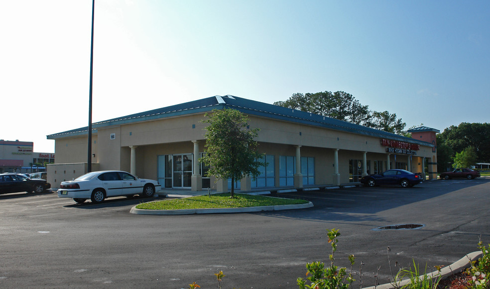 Primary Photo Of 5320 Norwood Ave, Jacksonville Unknown For Lease