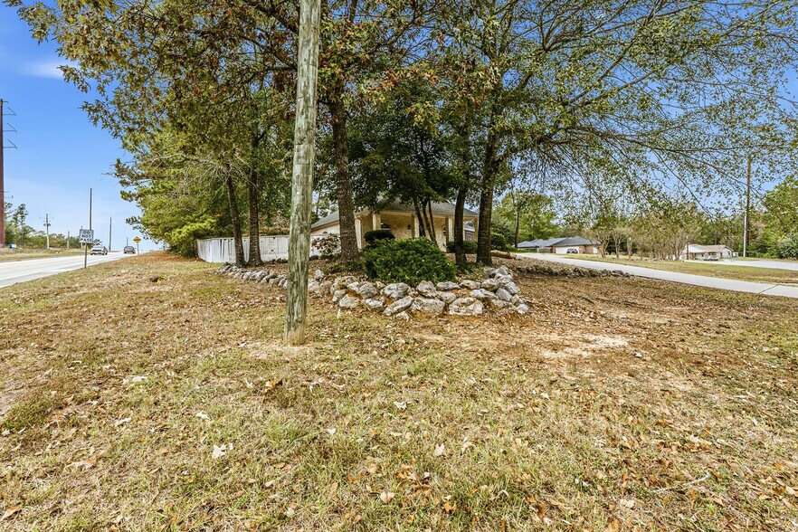 More Photos Of 101 Hidden Valley Cir, Huntsville Office For Sale
