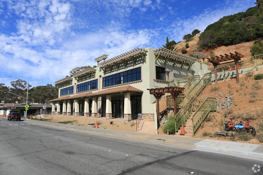 More Photos Of 790 Sir Francis Drake Blvd, San Anselmo Medical For Lease