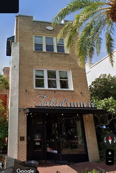 Primary Photo Of 15-17 E Magnolia Ave, Eustis Office For Lease