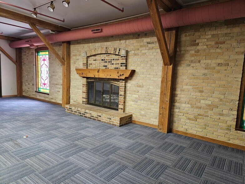 More Photos Of 500 S Hamilton St, Saginaw Medical For Sale