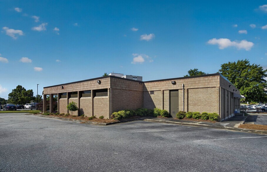More Photos Of 1942 North Ave, Columbus Medical For Lease