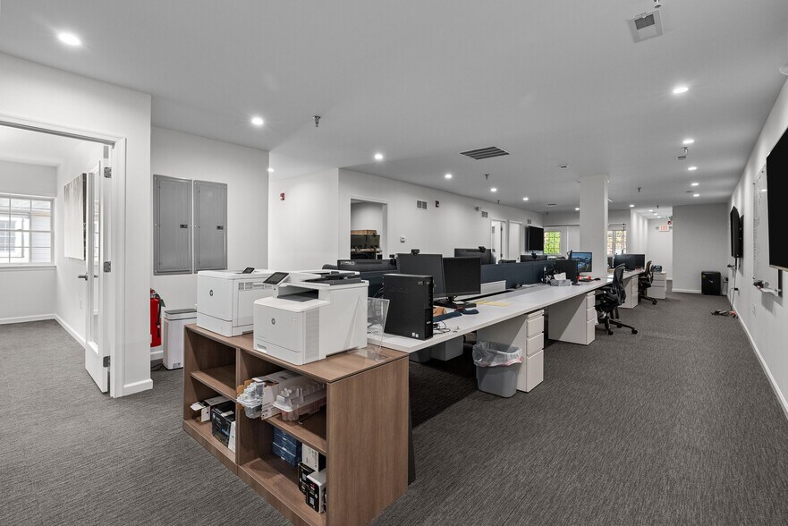 More Photos Of 790 Newtown Yardley Rd, Newtown Medical For Lease