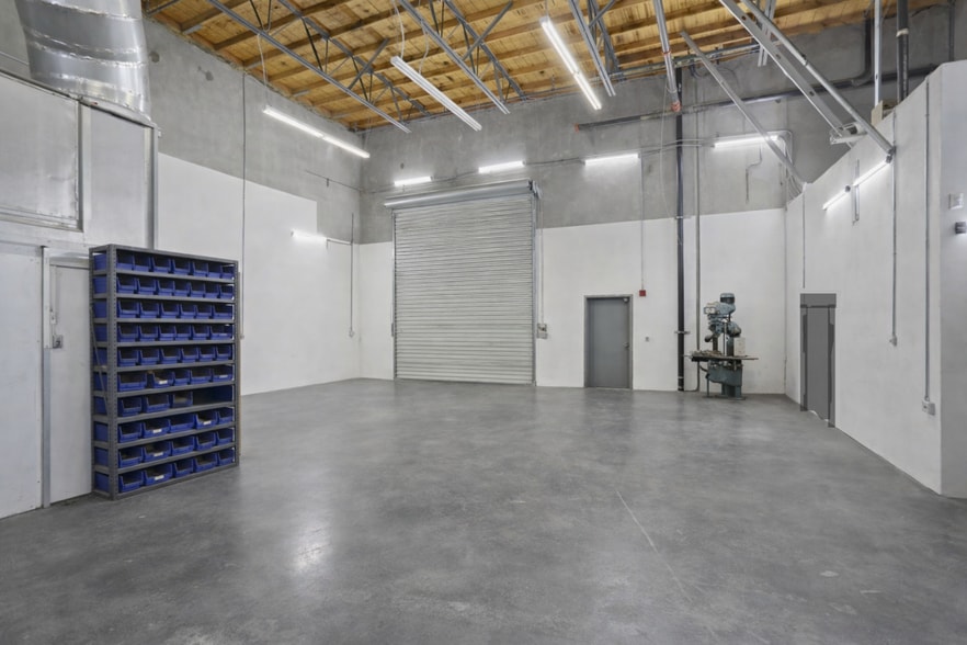 More Photos Of 2260 Macarthur Dr, Tracy Warehouse For Sale