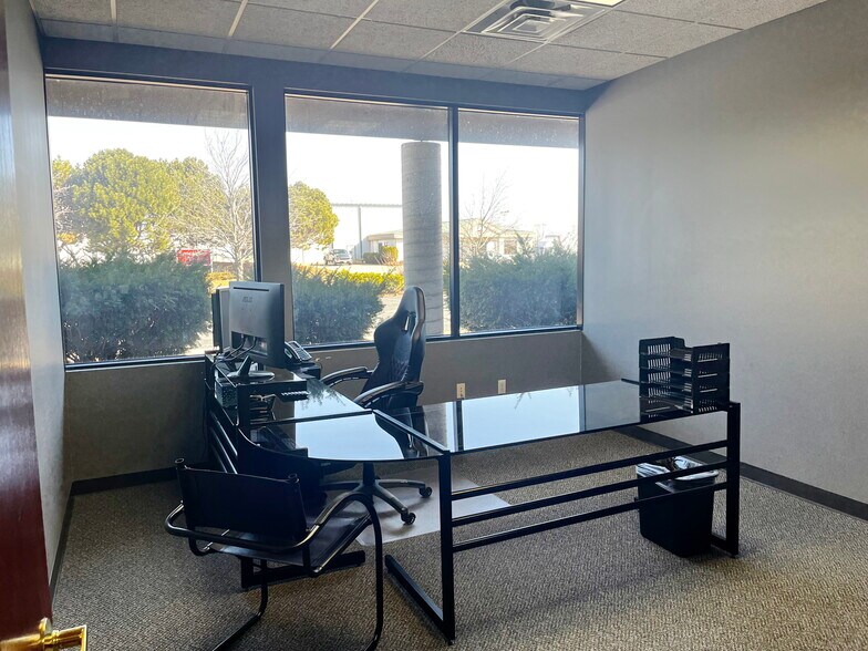 More Photos Of 5523 Integrity Way, Appleton Flex For Sale