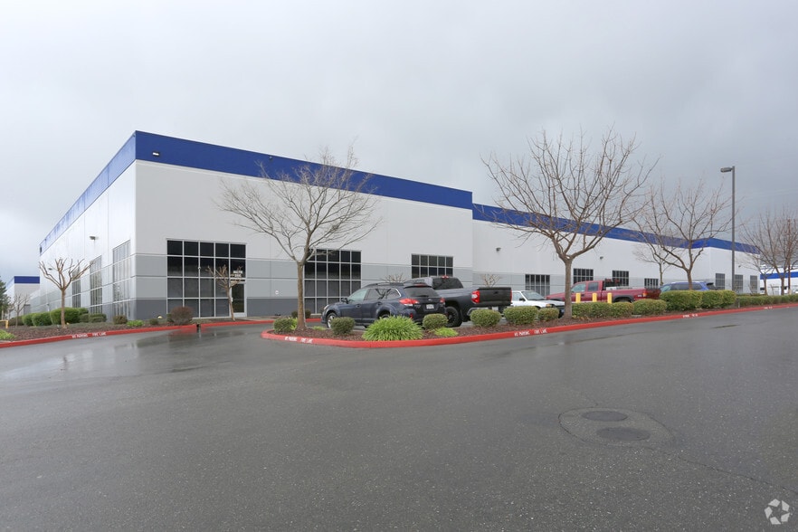 More Photos Of 815 Professor Ln, Sacramento Unknown For Lease