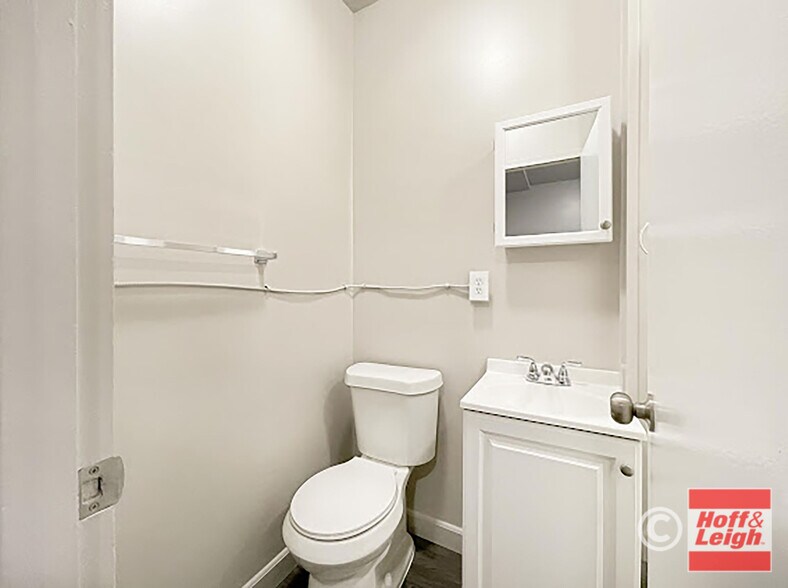 More Photos Of 8700 W Colfax Ave, Lakewood Medical For Lease