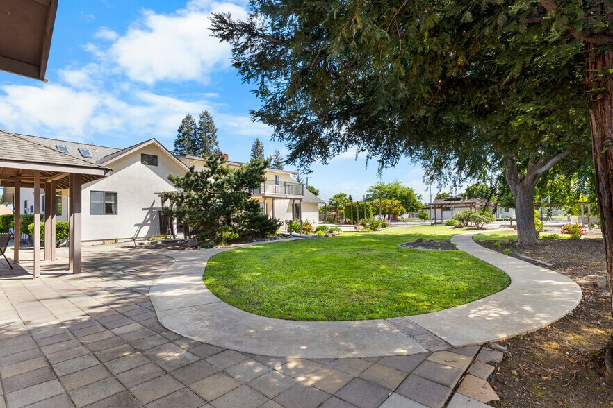 More Photos Of 9930 Calvine Rd, Sacramento Apartments For Sale