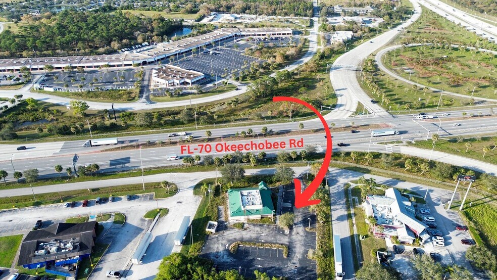 More Photos Of 6501 Darter Ct, Fort Pierce Restaurant For Sale