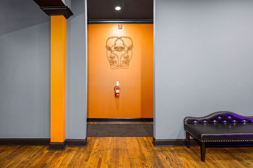 More Photos Of 3014 Memorial Ave, Lynchburg Restaurant For Sale