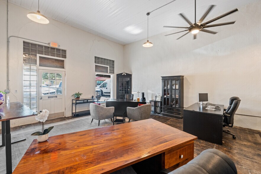 More Photos Of 1116 Austin St, Hempstead Storefront Retail Office For Sale