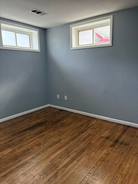 More Photos Of 93 Judith Ter, New Haven Apartments For Sale