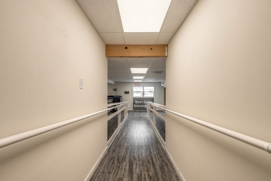 More Photos Of 529 Ridgewood Ave, Daytona Beach Freestanding For Sale