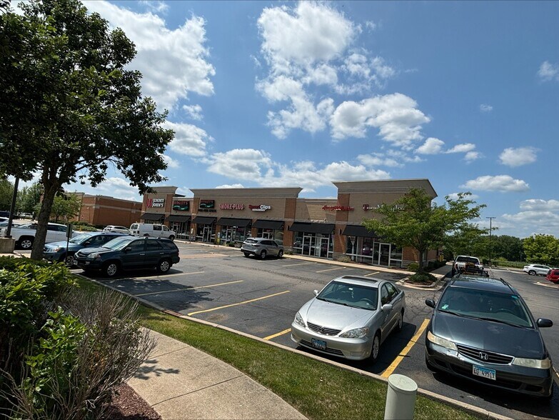 More Photos Of 2071-2085 Orchard Rd, Montgomery General Retail For Lease