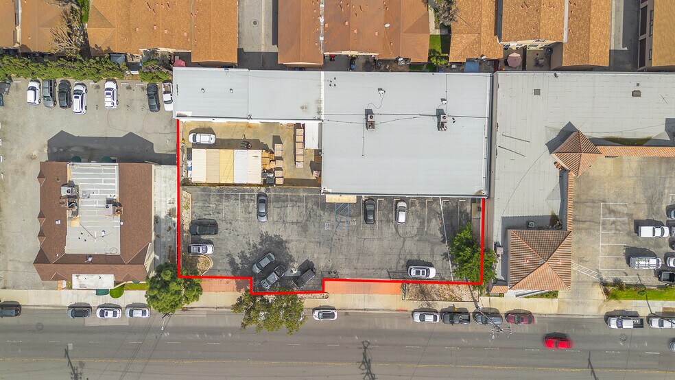 More Photos Of 8595 Rosecrans Ave, Paramount Industrial For Sale