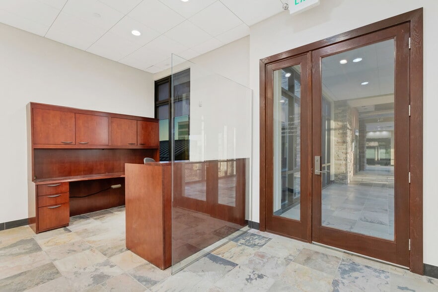 More Photos Of 10463 Park Meadows Dr, Littleton Medical For Sale