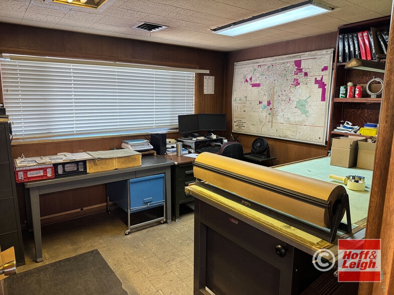 More Photos Of 3620 S Huron St, Englewood Industrial For Sale
