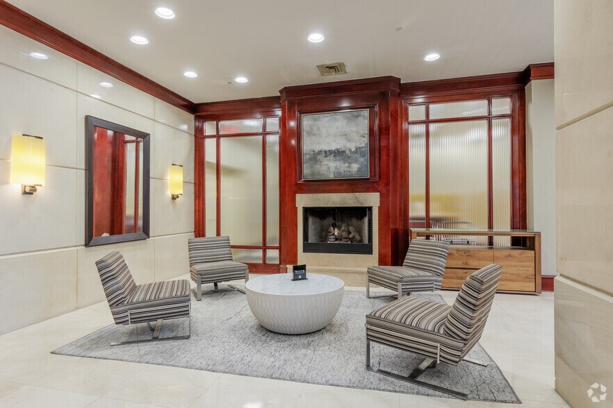 More Photos Of 100 Tower Dr, Edgewater Apartments For Lease