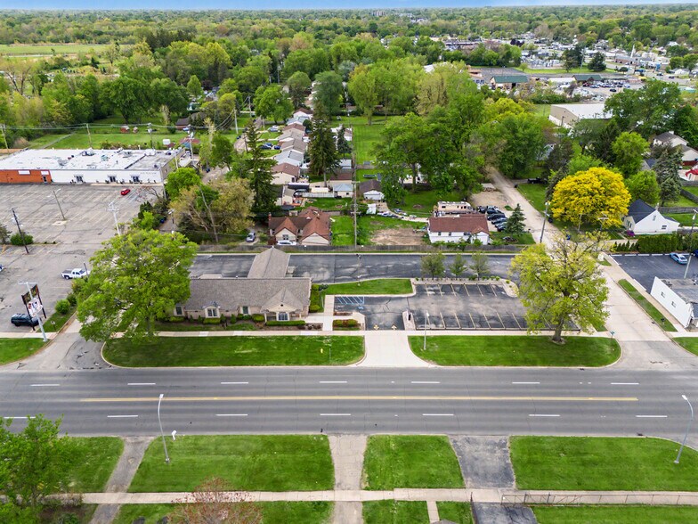 More Photos Of 29049 Joy Rd, Westland Bank For Sale