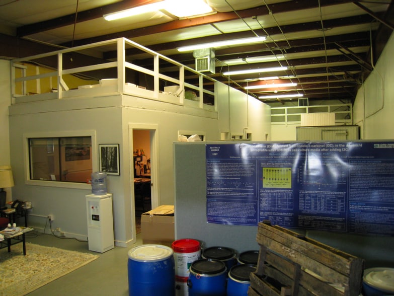 More Photos Of 5680 Valmont Rd, Boulder Manufacturing For Lease